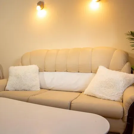 Midea Apartment *