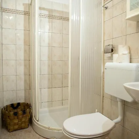 Apartment Midea